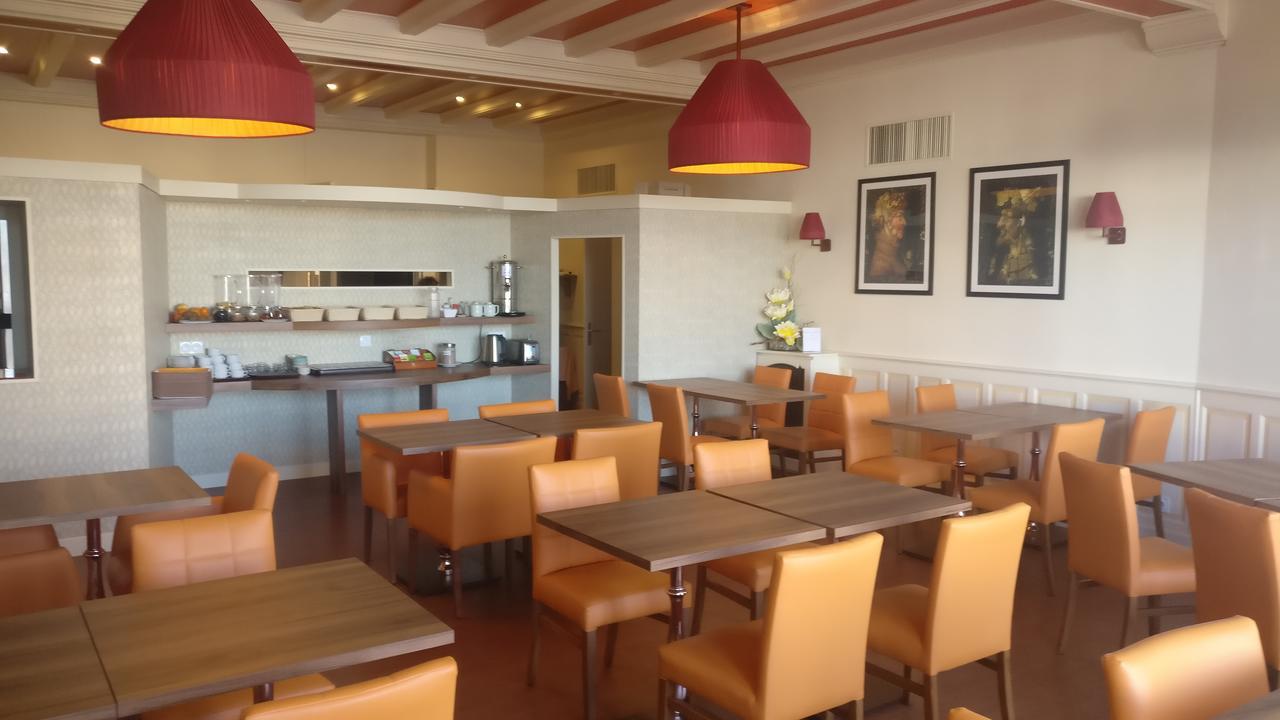 Hotel Restaurant Le Parc Moulins  Eksteriør bilde